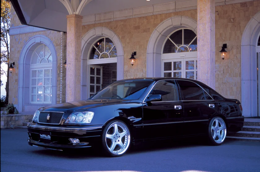 ชุดแต่ง TOYOTA CROWN ATHLETE/ROYAL WALD Japan เอ็กเซ็กคิวทีฟไลน์ ภาพ 10