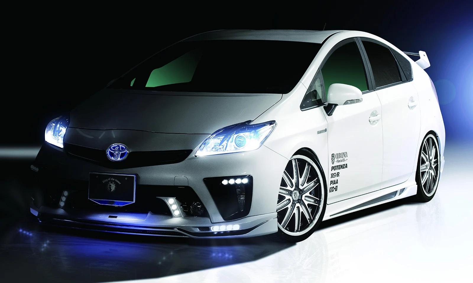 ชุดแต่ง TOYOTA 30 PRIUS MODEL ZVW30 2011.12~2015.11 Rowen Japan ภาพ 2