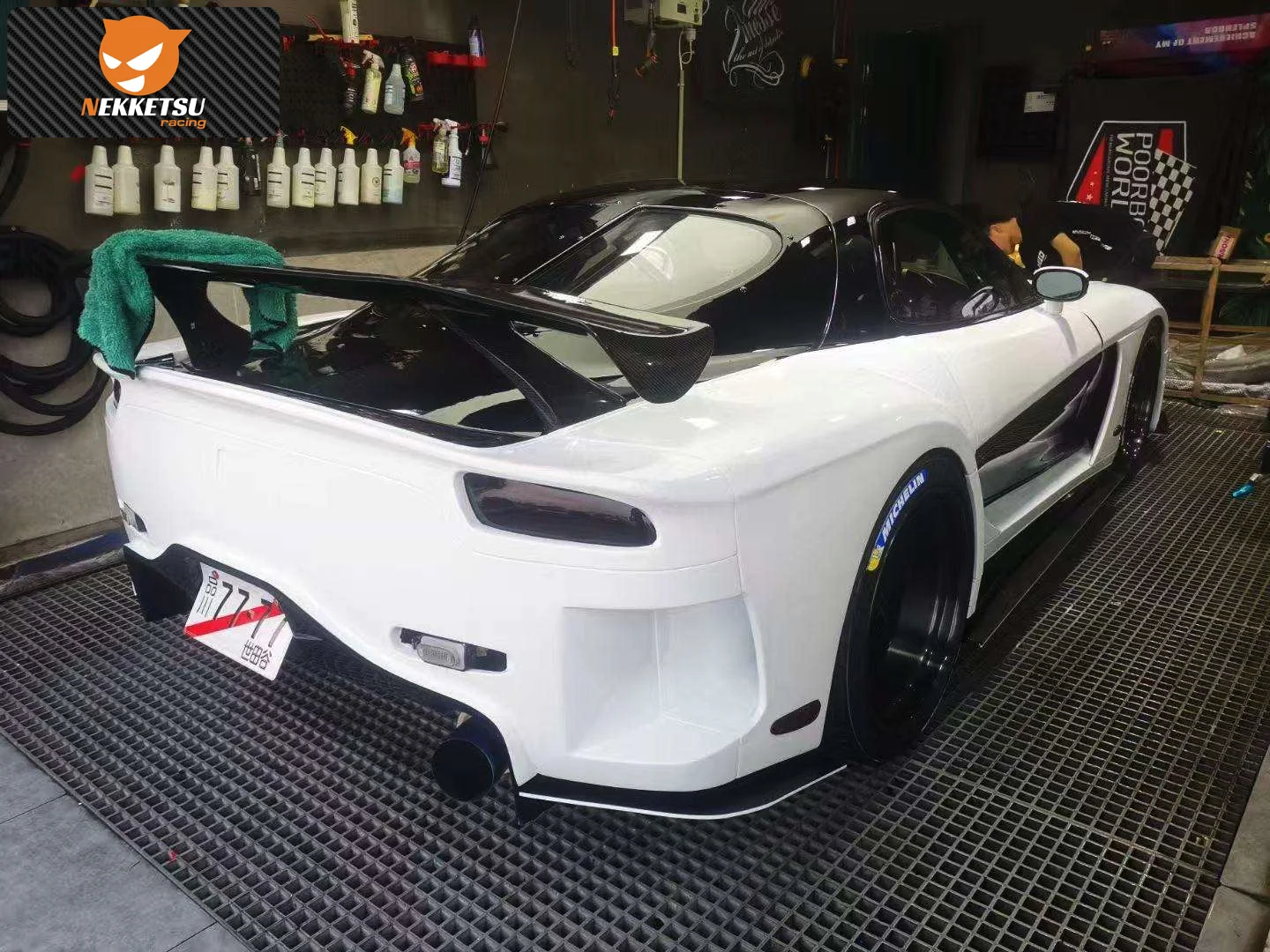 รูปชุดแต่ง ชุดแต่ง Mazda RX7 VeilSide ภาพที่ 5