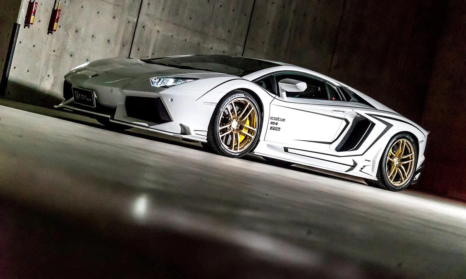 ชุดแต่ง LAMBORGHINI Aventador LP700 2012.11~Rowen Japan ภาพ 3