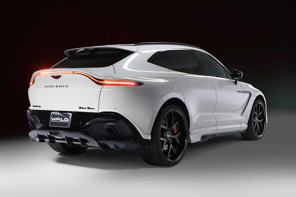 ชุดแต่ง ASTON MARTIN DBX WALD Japan สปอร์ตไลน์ แบล็กไบซัน เอดิชัน ภาพ 18