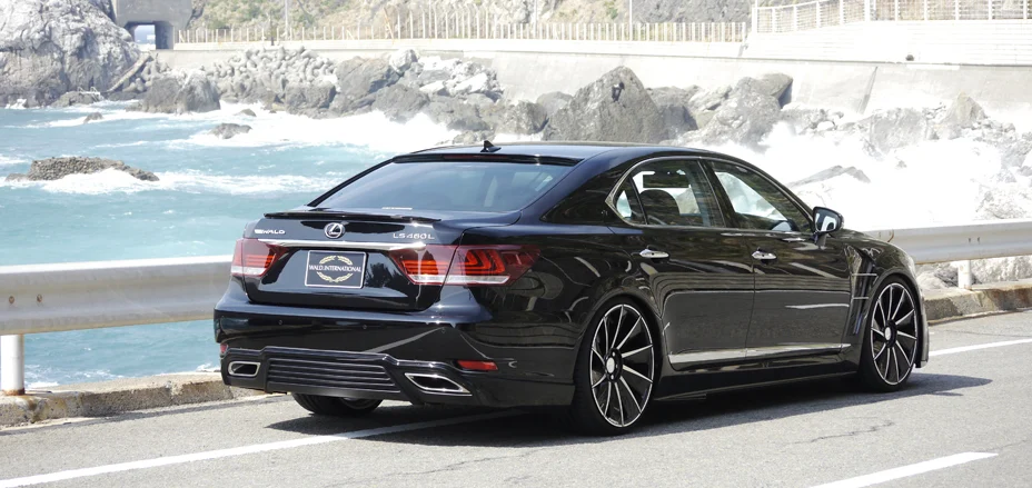 ชุดแต่ง LEXUS LS460/L 600h/hL WALD Japan เอ็กเซ็กคิวทีฟไลน์ ภาพ 20