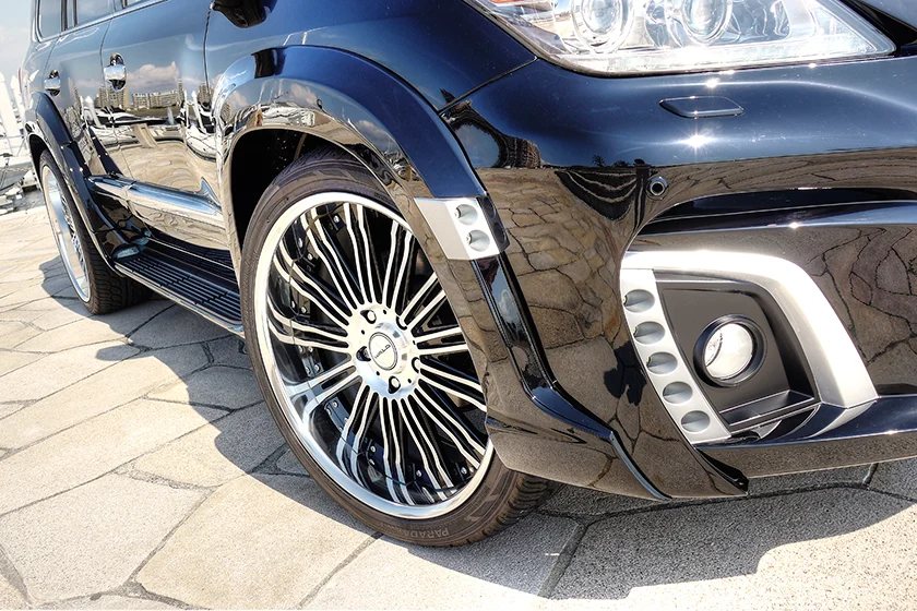 ชุดแต่ง LEXUS LX570 WALD Japan สปอร์ตไลน์ แบล็กไบซัน เอดิชัน ภาพ 17