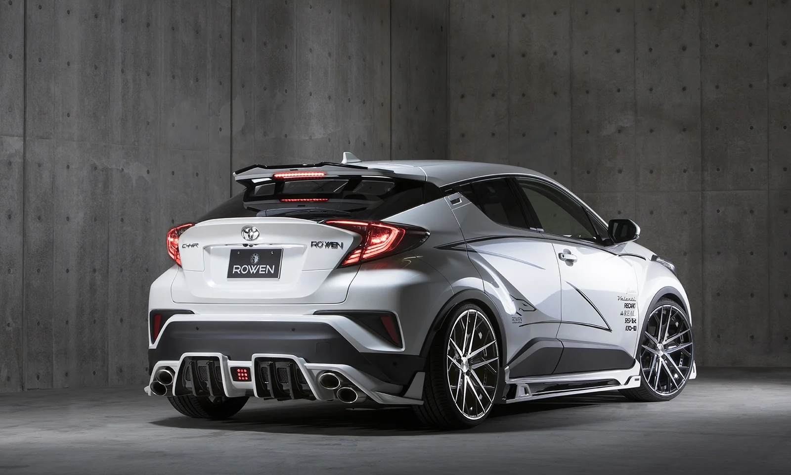 ชุดแต่ง TOYOTA C-HR MODEL ZYX10/NGX10/NGX50 2016.12~2019.09 Rowen Japan ภาพ 17