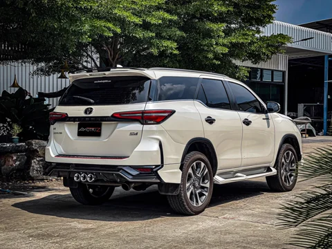 ชุดแต่งโตโยต้า Fortune legender 2020 โดย อโมติส – ภาพที่ 27