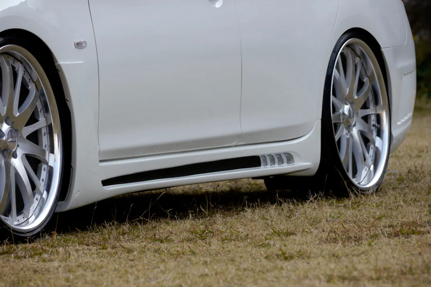 ชุดแต่ง NISSAN FUGA WALD Japan สปอร์ตไลน์ แบล็กไบซัน เอดิชัน ภาพ 24