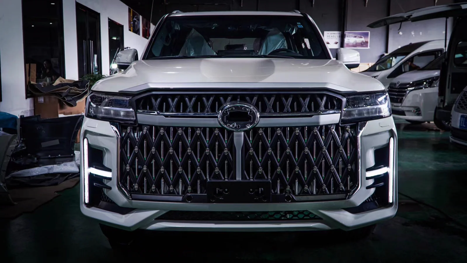 รูปชุดแต่ง ชุดแต่ง TOYOTA Land Cruiser 2022 2025 ภาพที่ 9