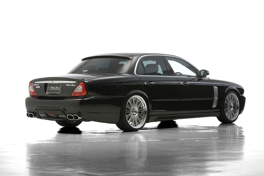 ชุดแต่ง JAGUAR XJ WALD Japan สปอร์ตไลน์ แบล็กไบซัน เอดิชัน ภาพ 16