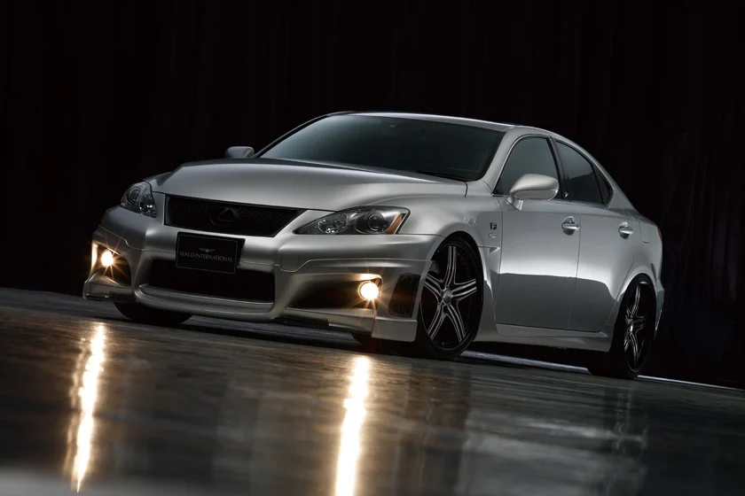 ชุดแต่ง LEXUS IS F WALD Japan สปอร์ตไลน์ แบล็กไบซัน เอดิชัน ภาพ 5