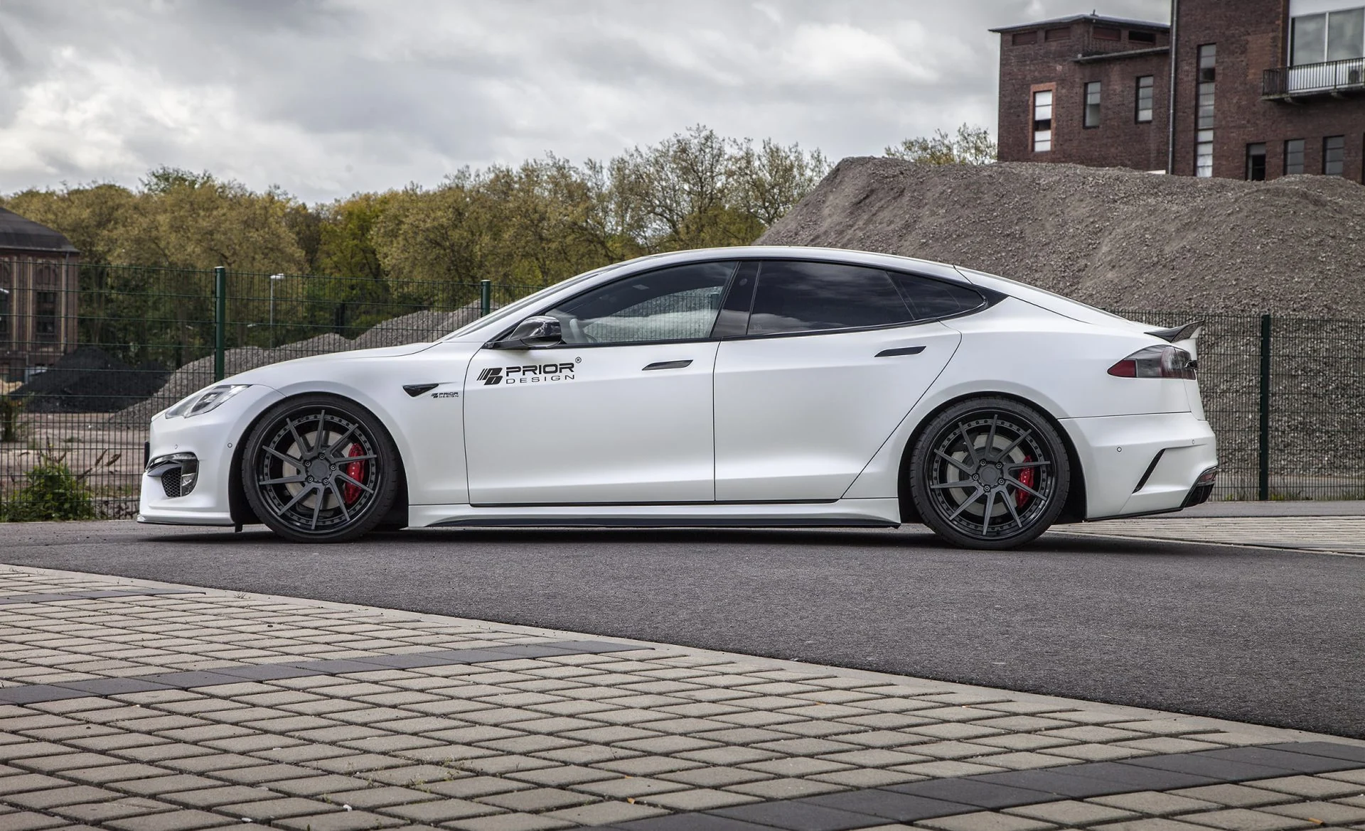สเกิร์ตข้าง Prior Design PD-S1000 Side Skirts for Tesla Model S [2016+] ภาพสินค้าที่เลือก