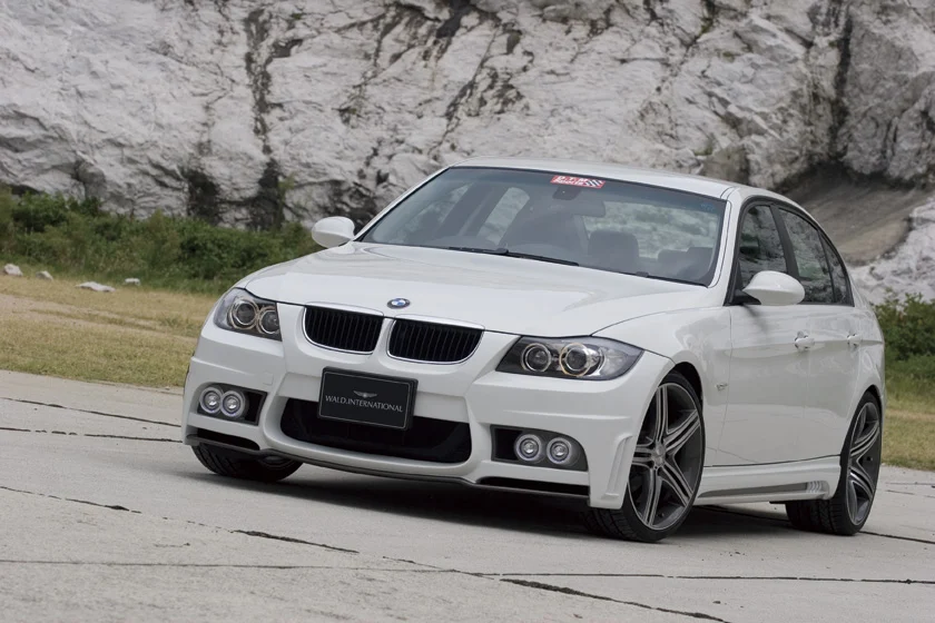 ชุดแต่ง BMW 3 Series SEDAN/TOURING WALD Japan สปอร์ตไลน์ ภาพ 17