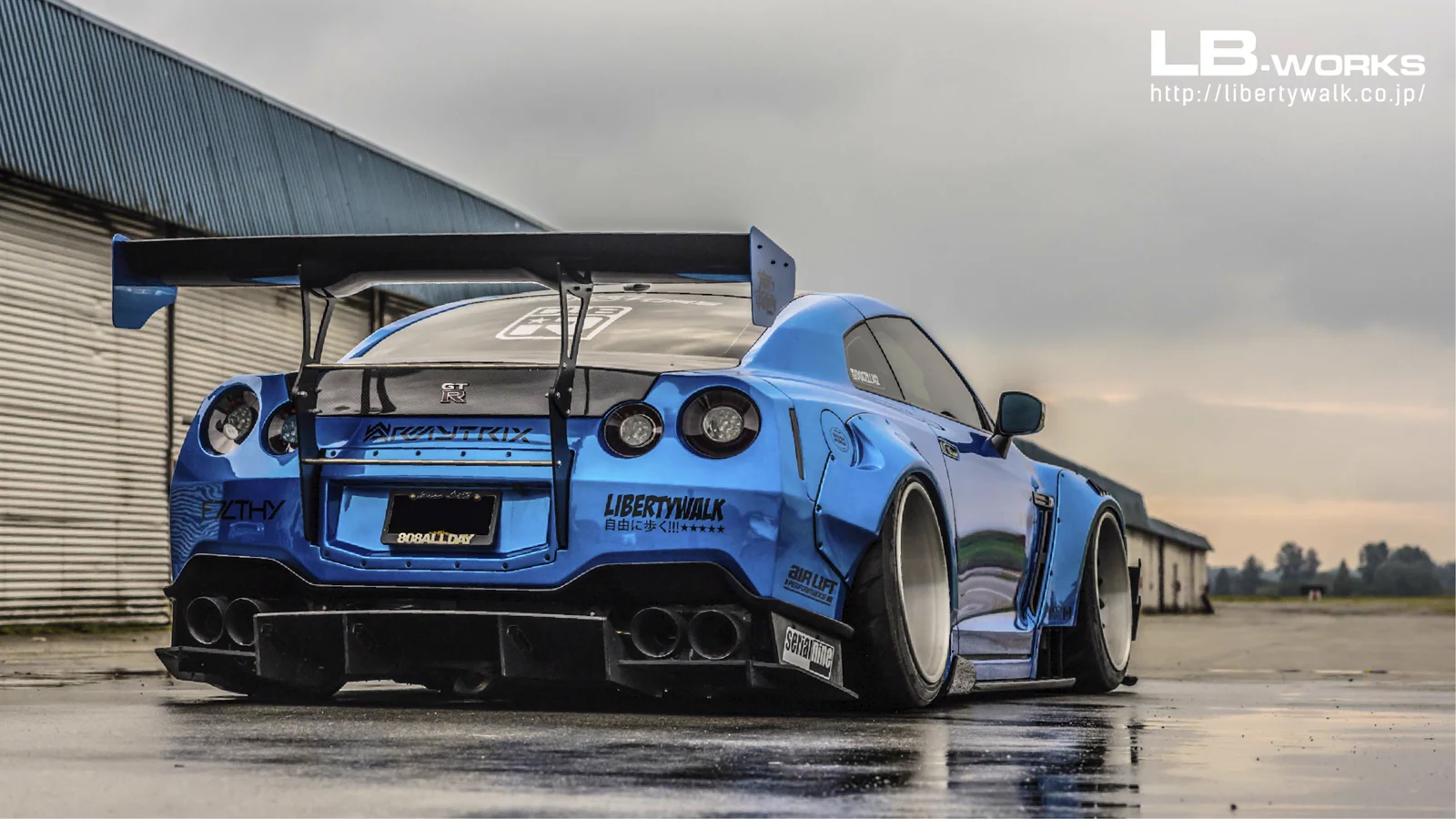 รูปชุดแต่ง ชุดแต่ง Nissan GTR R35 LB Work Type 2 ภาพที่ 17