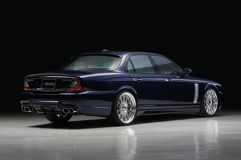 ชุดแต่ง JAGUAR XJ WALD Japan สปอร์ตไลน์ แบล็กไบซัน เอดิชัน ภาพ 10