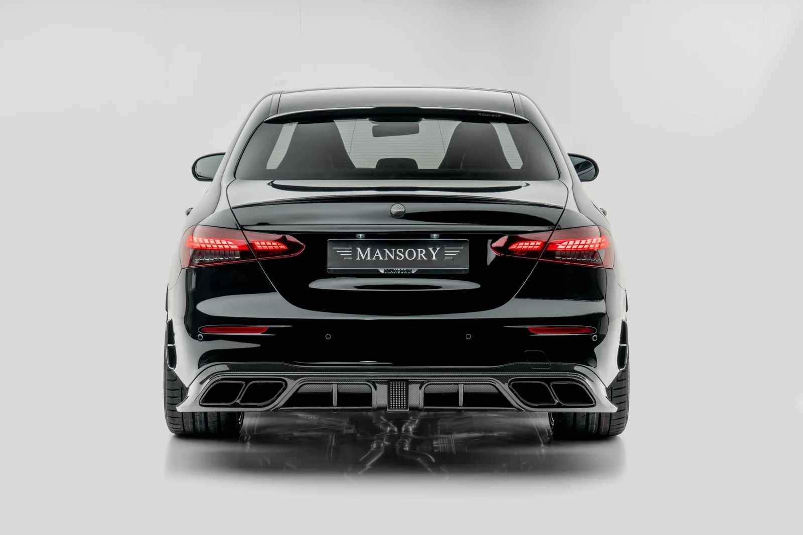 รูปชุดแต่ง ชุดแต่ง Mercedes-Benz E Class W213 Mansory ภาพที่ 5