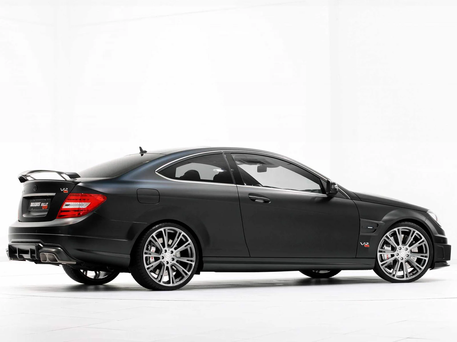 รูปชุดแต่ง ชุดแต่ง Mercedes-Benz C Class W204 2010 2014 Brabus B800 facelift ภาพที่ 4