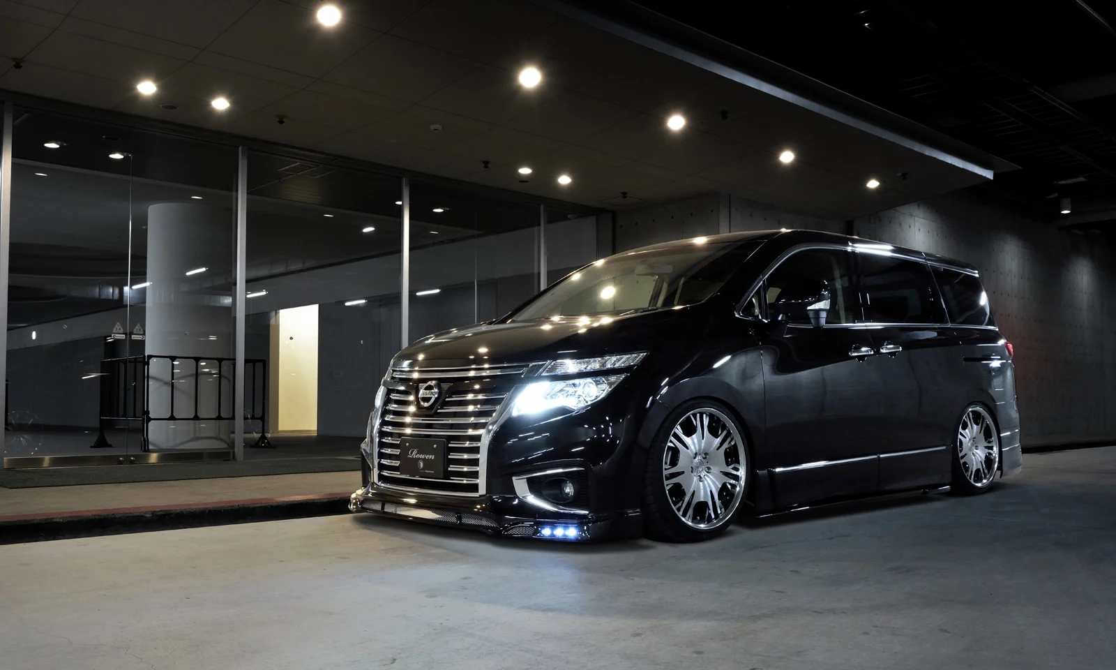 ชุดแต่ง NISSAN ELGRAND HighWay STAR E52 2014.1~2020.9 Rowen Japan ภาพ 6