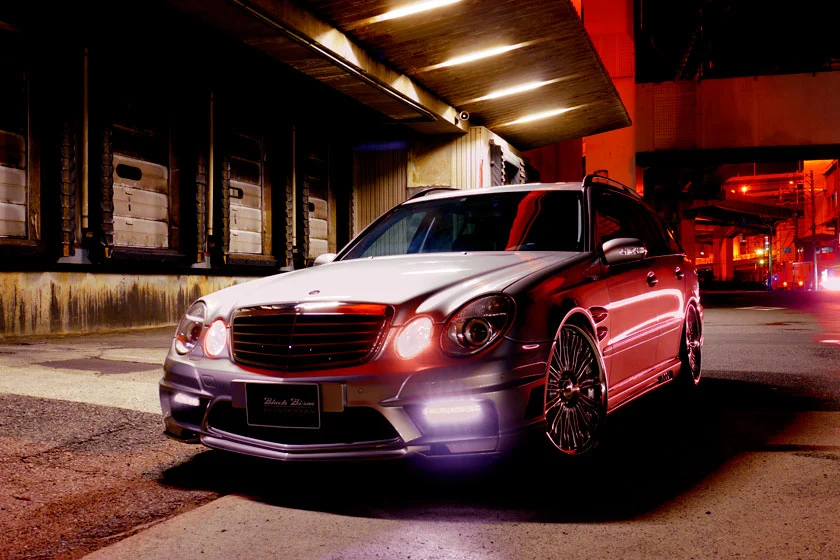ชุดแต่ง MERCEDES-BENZ E-CLASS WAGON WALD Japan สปอร์ตไลน์ แบล็กไบซัน เอดิชัน ภาพ 2