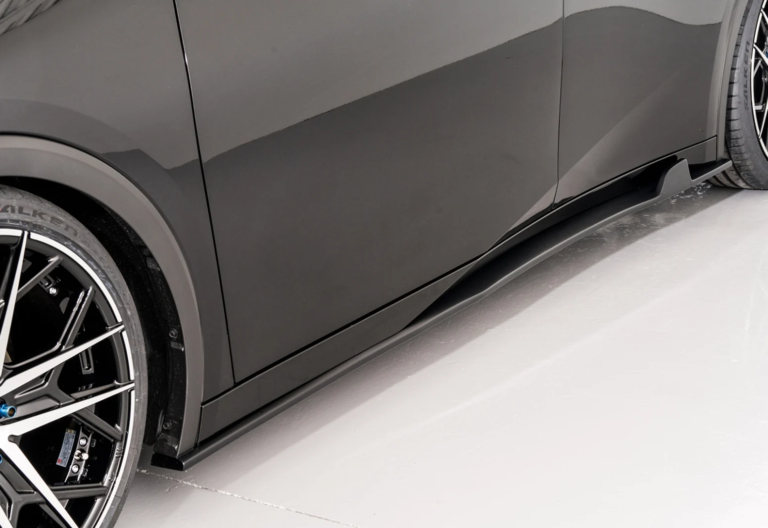 ชุดแต่ง TOYOTA 60 PRIUS MXWH6#/ZVW6# 2023.01~Rowen Japan ภาพ 13