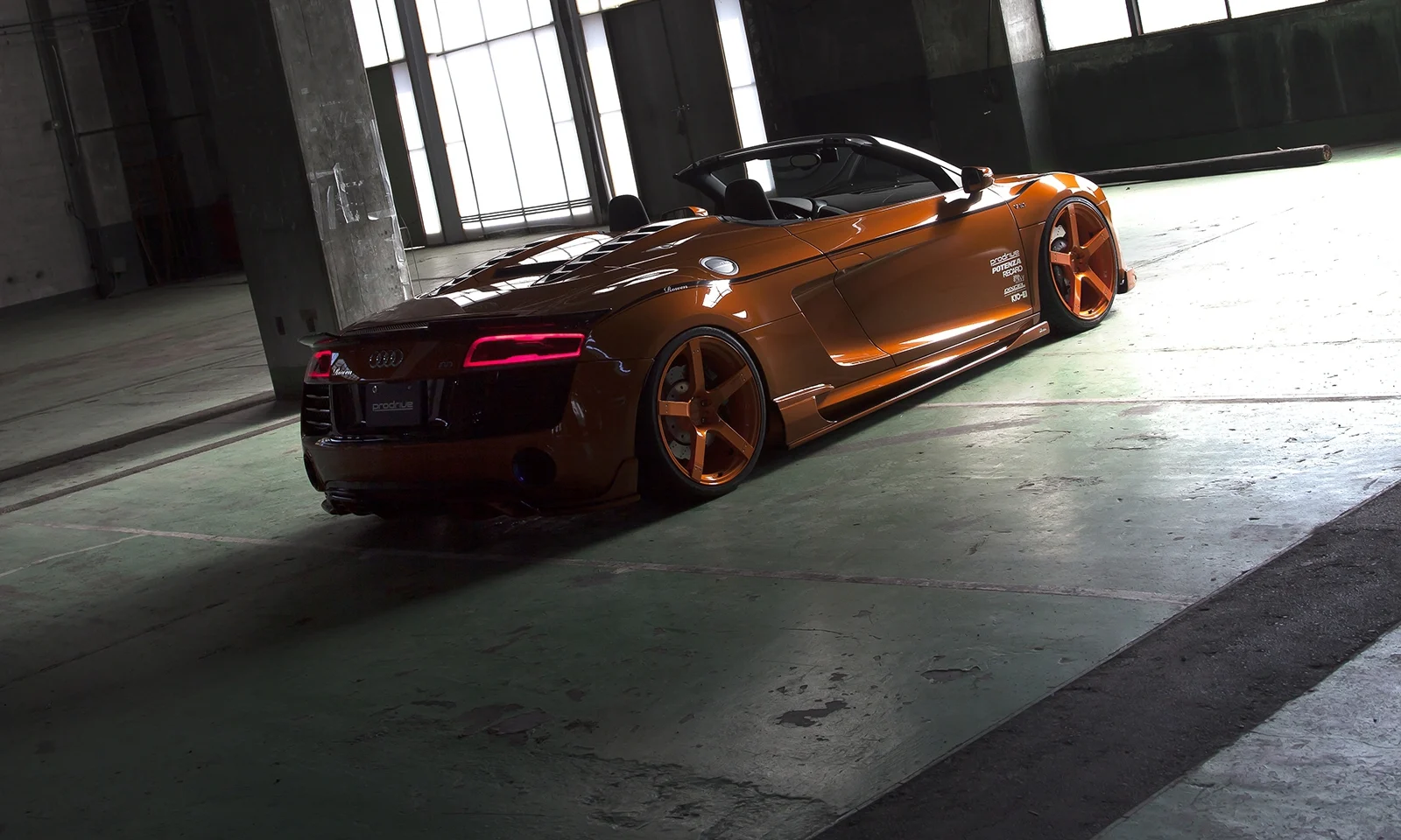ชุดแต่ง Audi R8 Spyder/Coupe facelift 5.2(V10) 42CTYF 2013.04~2016.06 Rowen Japan ภาพ 2