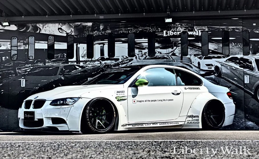 ชุดแต่ง BMW Series3 E92 E93 LB WORK