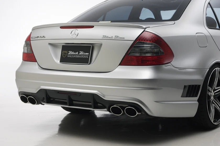 ชุดแต่ง MERCEDES-BENZ E-CLASS WALD Japan สปอร์ตไลน์ แบล็กไบซัน เอดิชัน ภาพ 9