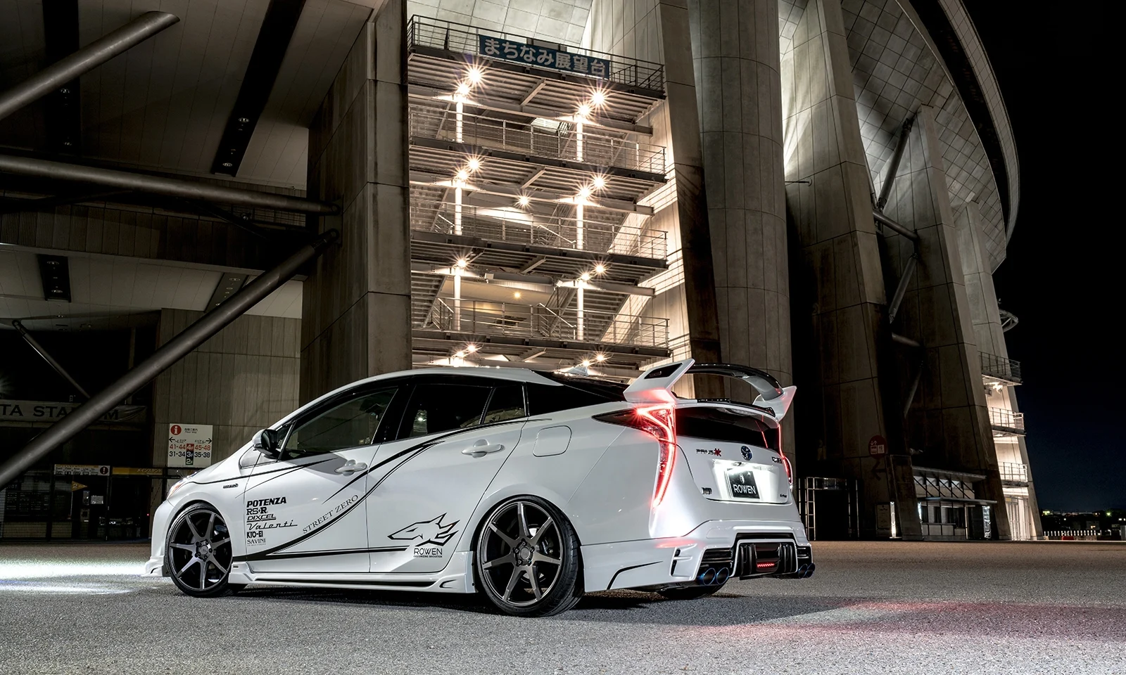 ชุดแต่ง TOYOTA 50 PRIUS MODEL ZVW5# 2015.12~2018.12 Rowen Japan ภาพ 2