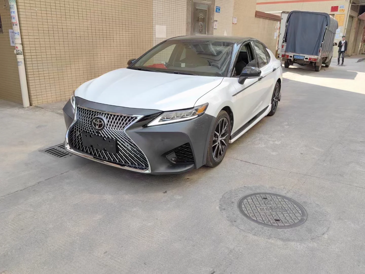 รูปชุดแต่ง ชุดแต่ง Toyota Camry 2018 2024 Lexus V.3 Ls ภาพที่ 4