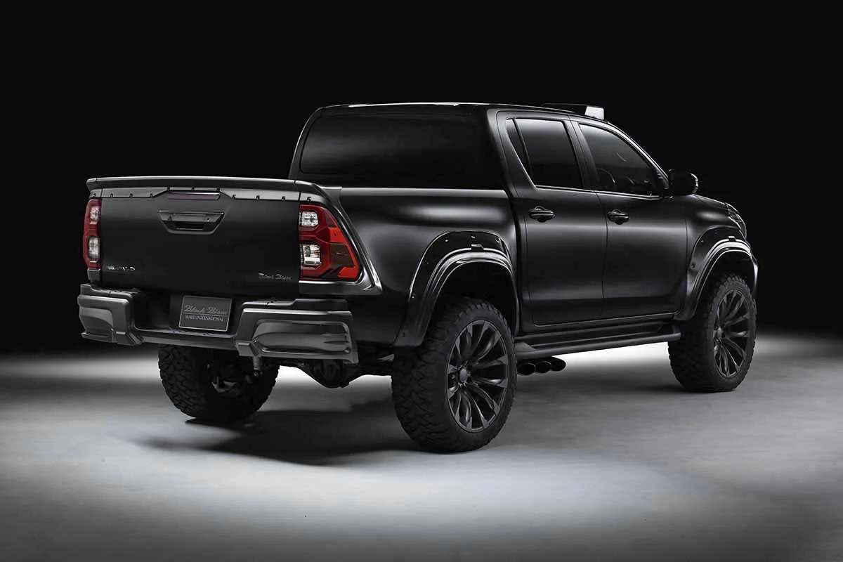 ชุดแต่ง TOYOTA HILUX WALD Japan สปอร์ตไลน์ แบล็กไบซัน เอดิชัน HALF TYPE ภาพ 10