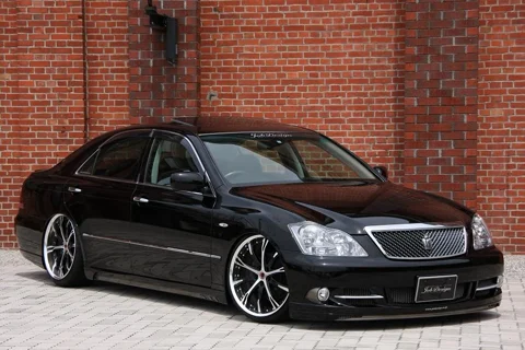 ชุดแต่งรอบคัน JOB DESIGN HYBRID สำหรับ TOYOTA CROWN GRS18 ภาพสินค้า 1