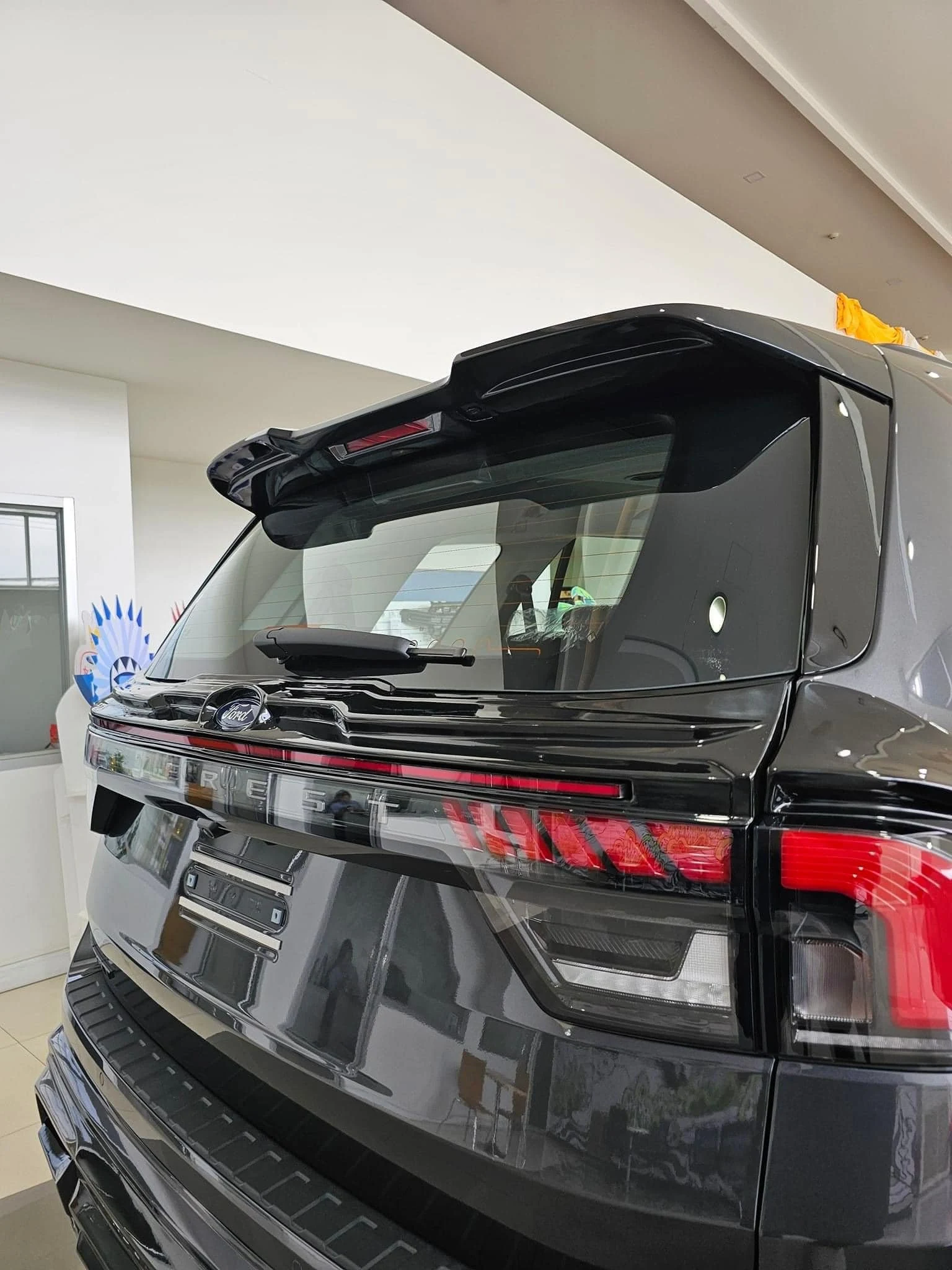 ชุดแต่ง FORD Everest คาดเอวมีไฟ Everest 2022 RiderM ภาพ 3