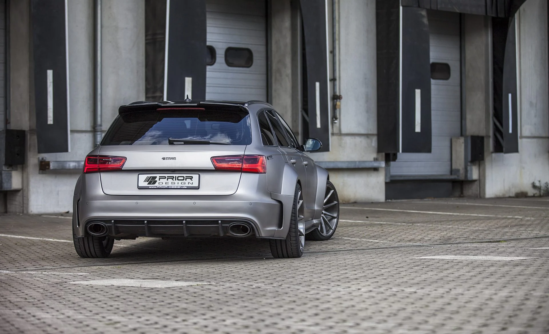 กันชนหลัง Prior Design PD600R Rear Bumper for Audi A6 / A6 Avant [C7] ภาพสินค้าที่เลือก