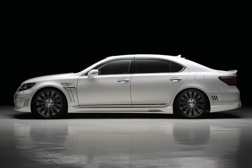 ชุดแต่ง LEXUS LS460/L 600h/hL WALD Japan สปอร์ตไลน์ แบล็กไบซัน เอดิชัน ภาพ 23