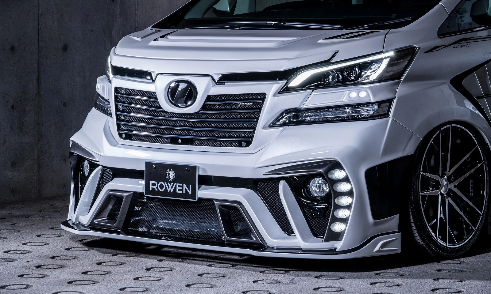 ชุดแต่ง TOYOTA 30 VELLFIRE Z-grade MODEL Bumper type AGH3#W/GGH3#W/AYH30W 2015.1~2017.12 Rowen Japan ภาพ 7