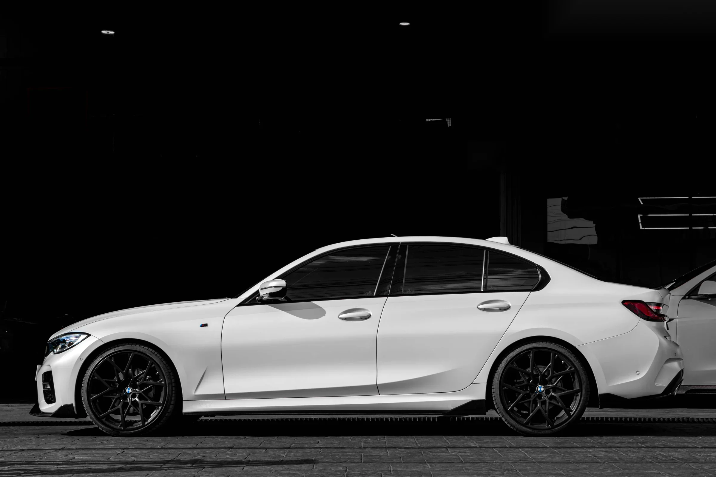 ชุดแต่ง BMW G20 BMW G20 320d x ADRO Bodykits Prodrive Shop ภาพ 4