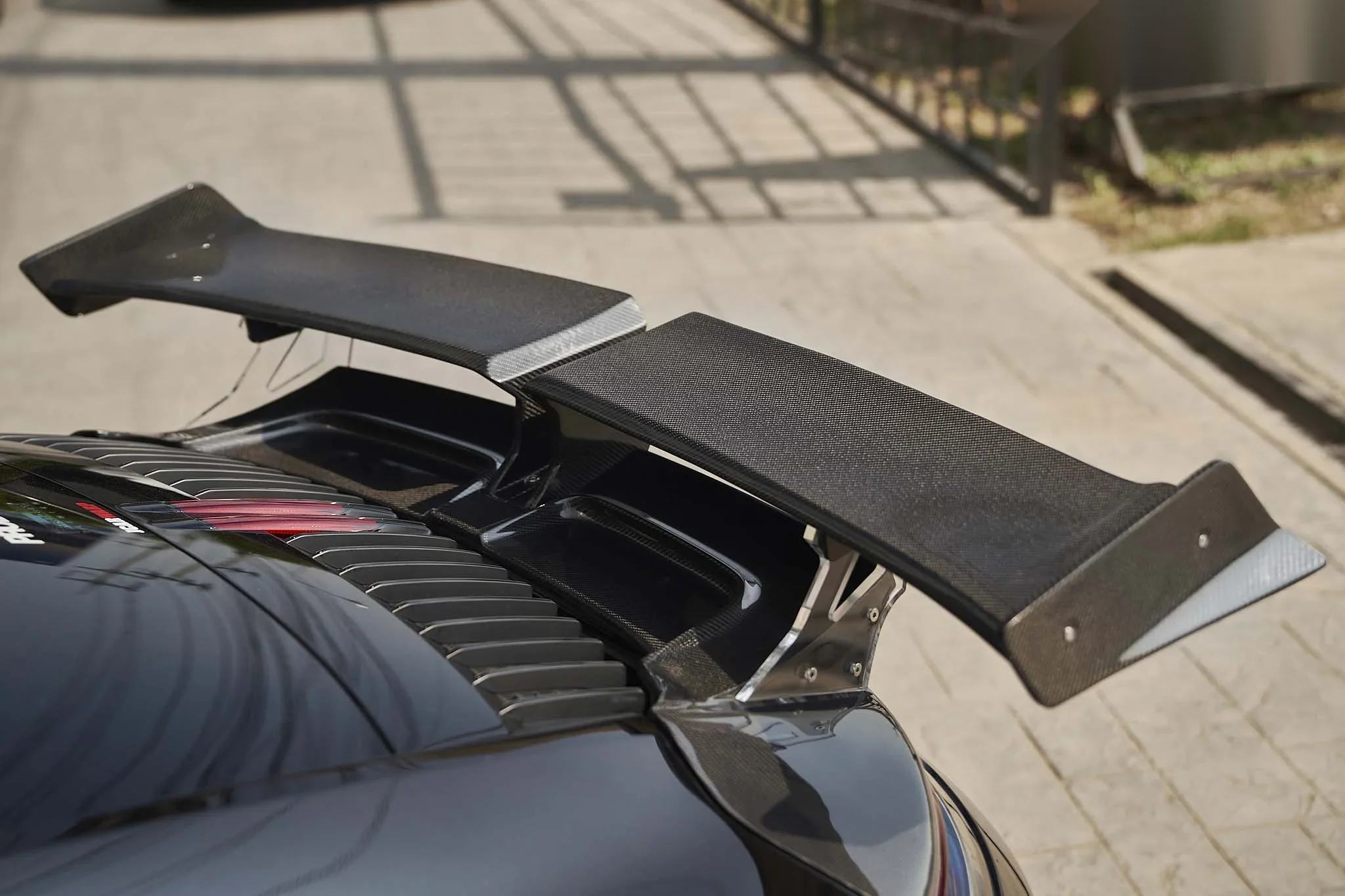 ชุดแต่ง PORSCHE 992.1 SERIES Porsche 992 x CMST Rear Wing คาร์บอน Prodrive Shop ภาพ 2