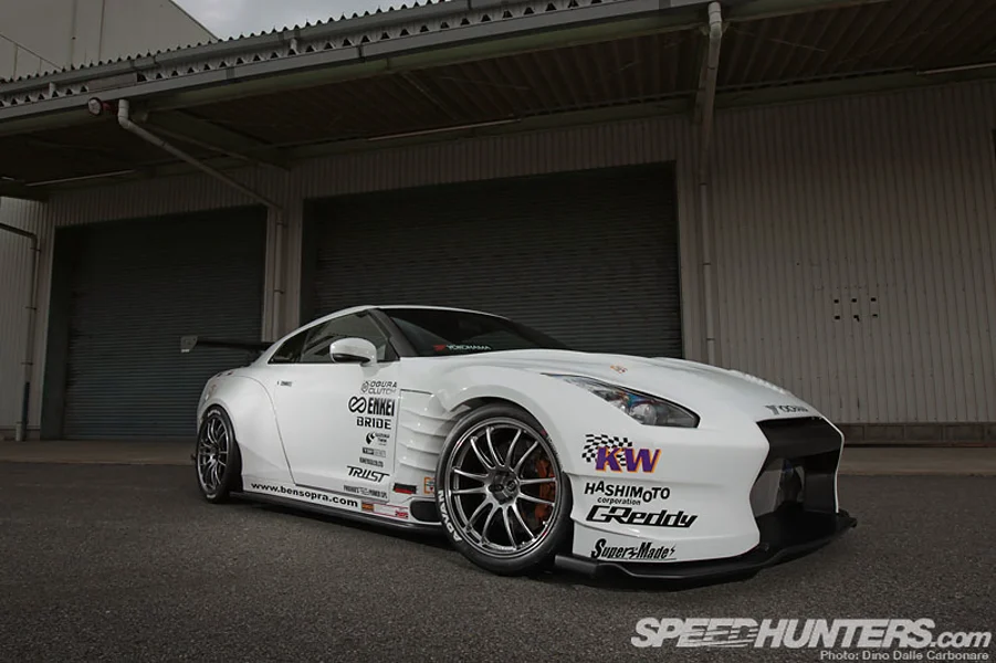 รูปชุดแต่ง ชุดแต่ง Nissan GTR R35 BenSopra ภาพที่ 11