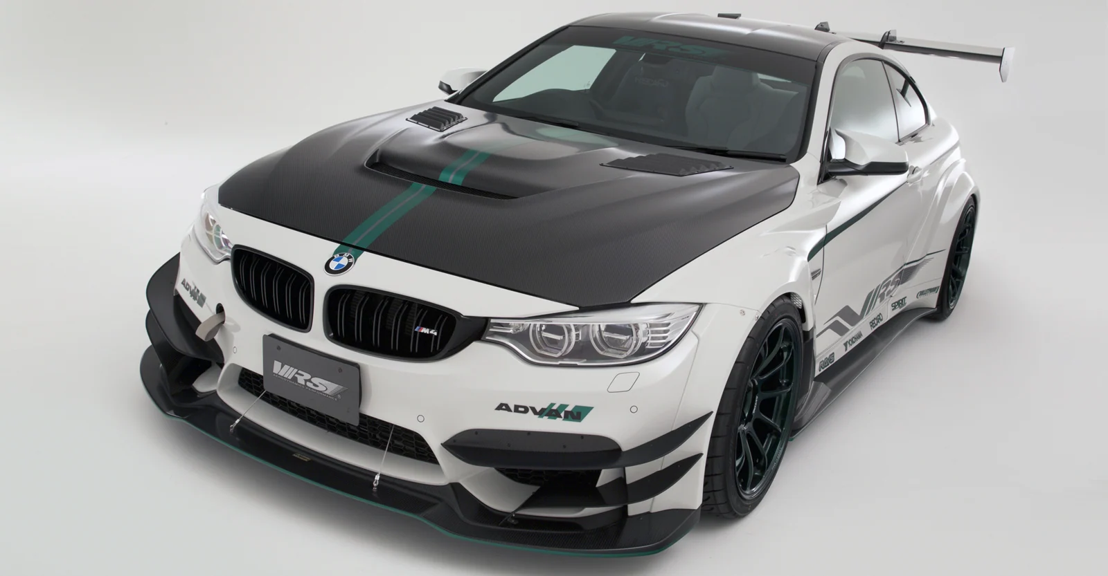 รูปชุดแต่ง ชุดแต่ง BMW Series4 Varis ภาพที่ 2