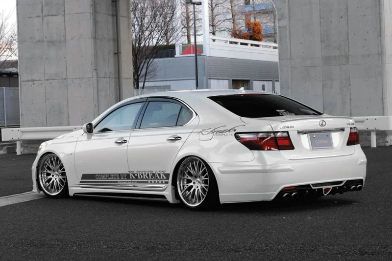 สปอยเลอร์ท้าย ZERO CUSTOM – LS 460ก่อนปรับโฉม K-Break ภาพสินค้าที่เลือก