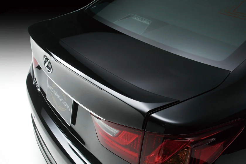 ชุดแต่ง LEXUS GS250/350/450h F SPORT WALD Japan เอ็กเซ็กคิวทีฟไลน์ ภาพ 15
