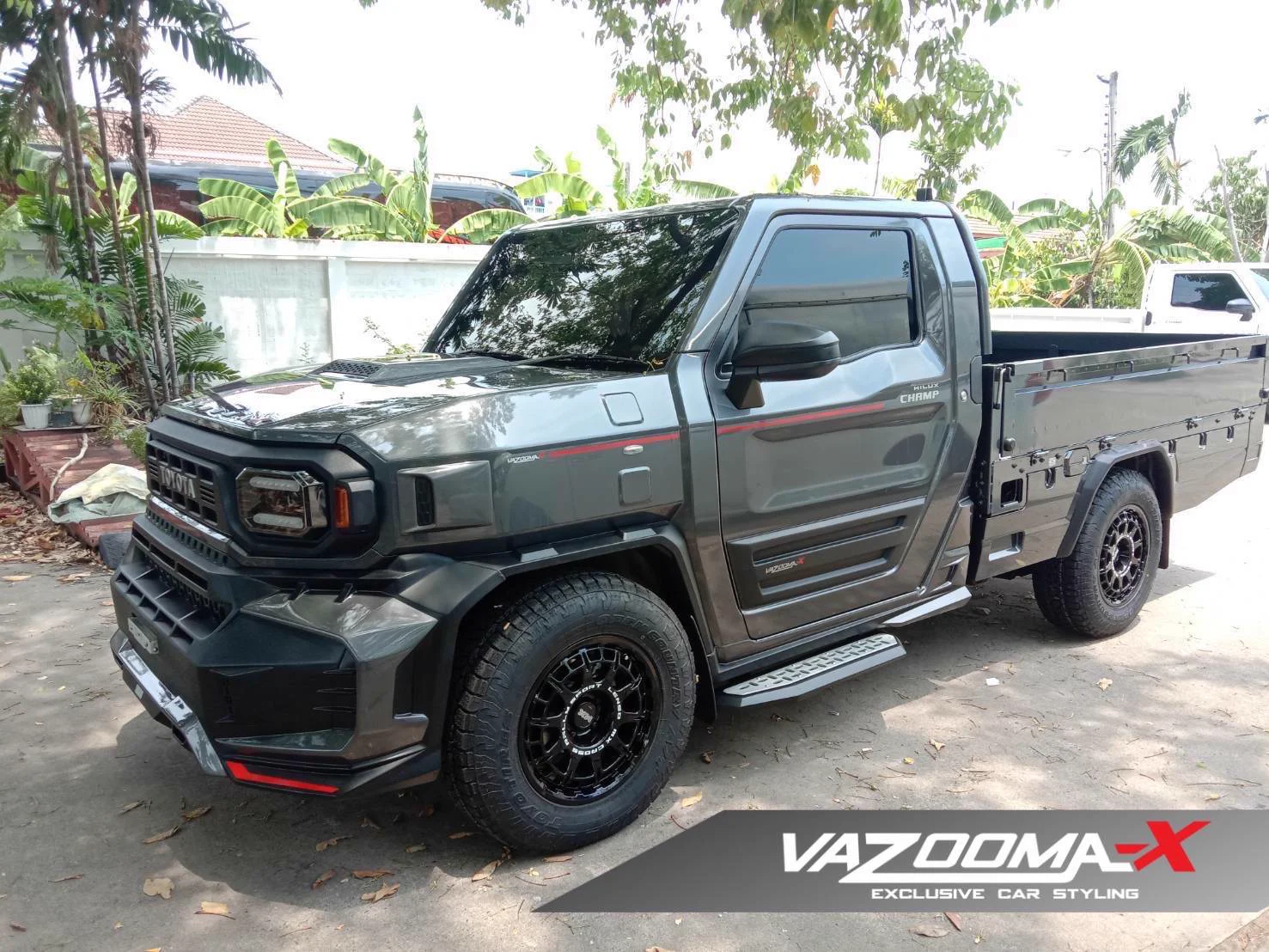 รูปชุดแต่ง ชุดแต่ง TOYOTA Hilux Champ 2024 Vazooma X ภาพที่ 4