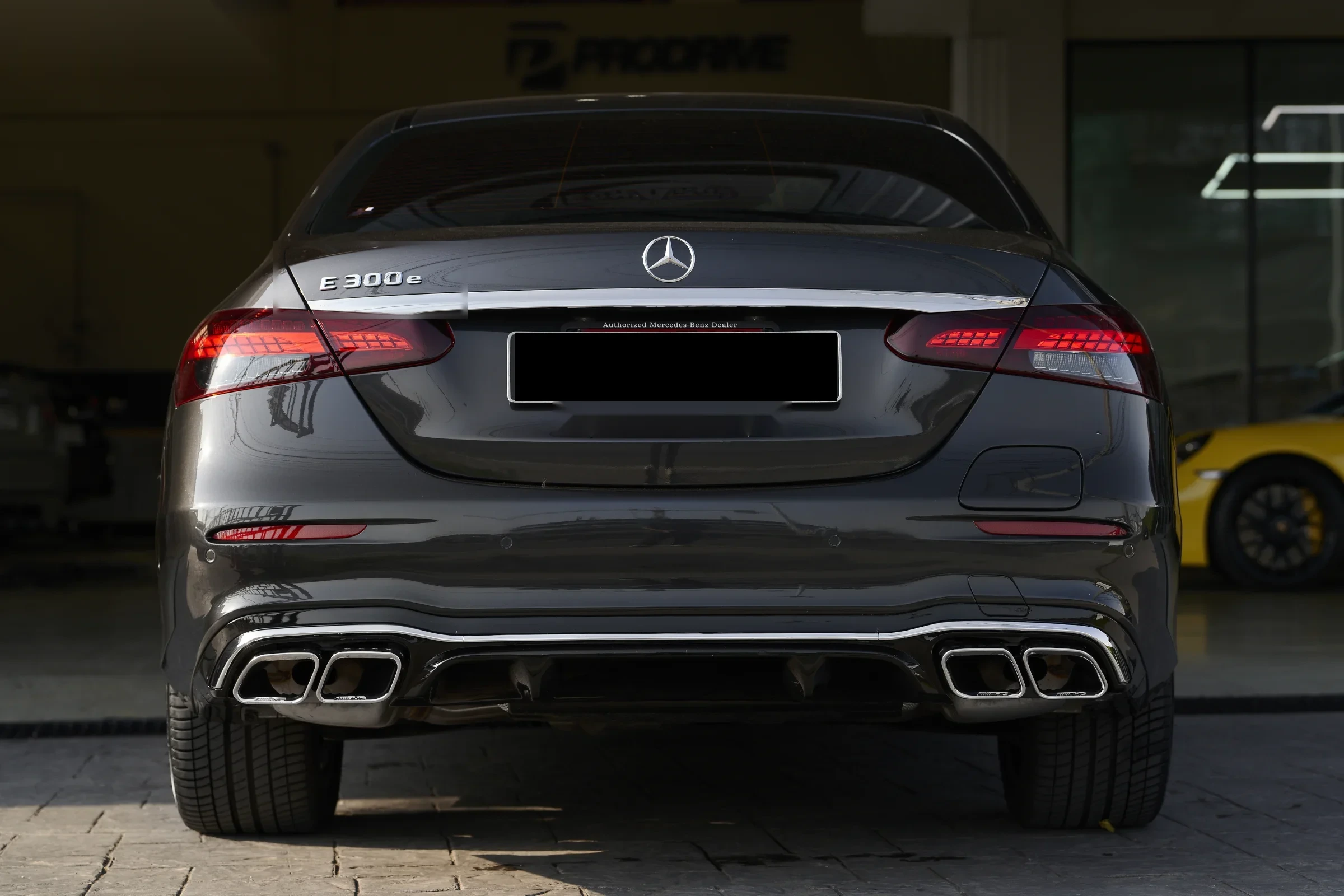 ชุดแต่ง MERCEDES BENZ W213 Mercedes-Benz W213 Face Lift x AMG Prodrive Shop ภาพ 12
