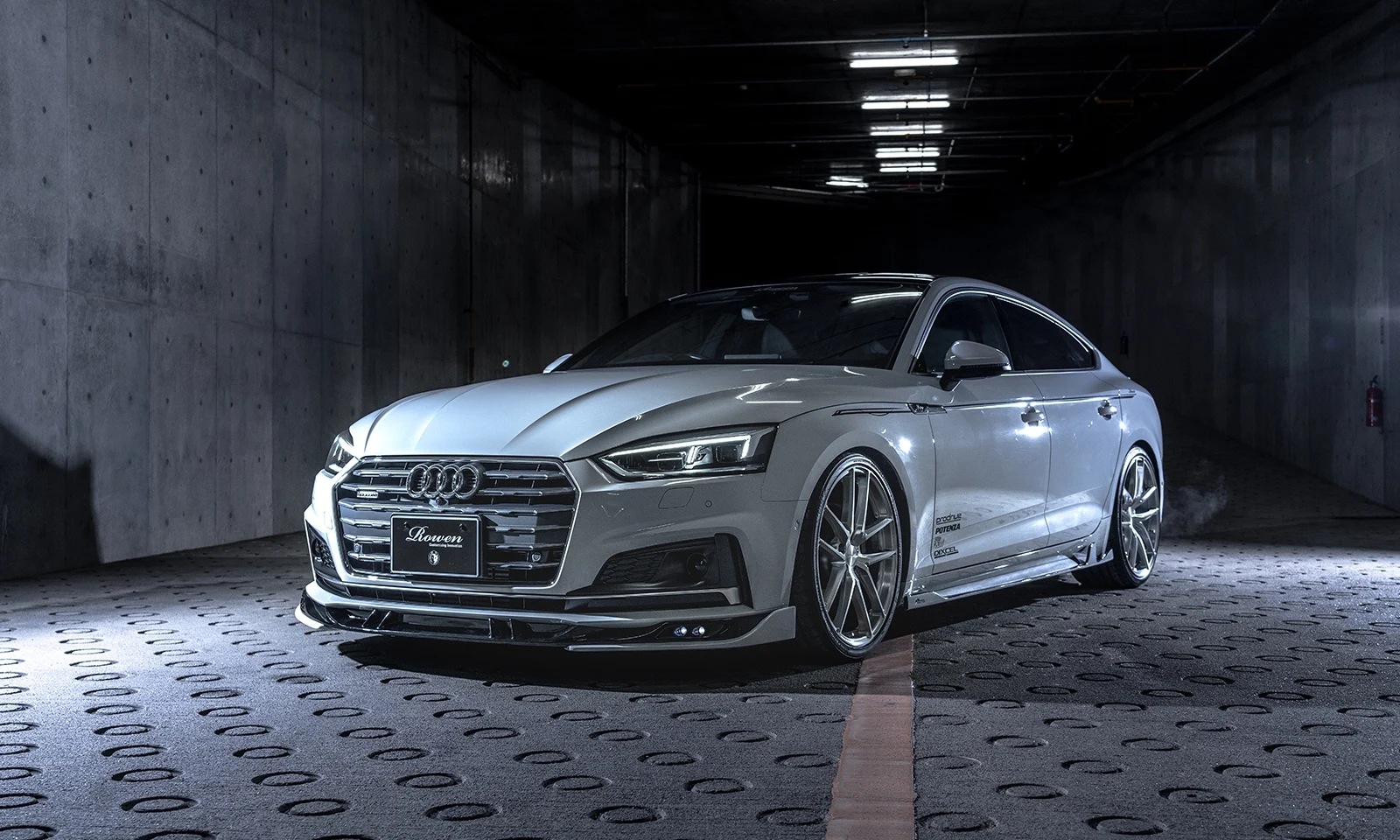 ชุดแต่ง Audi A5 SPORTBACK F5CYRL 2017.4~2020.10 Rowen Japan ภาพ 16