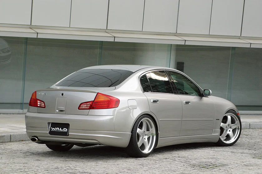 ชุดแต่ง NISSAN SKYLINE WALD Japan เอ็กเซ็กคิวทีฟไลน์ ภาพ 6