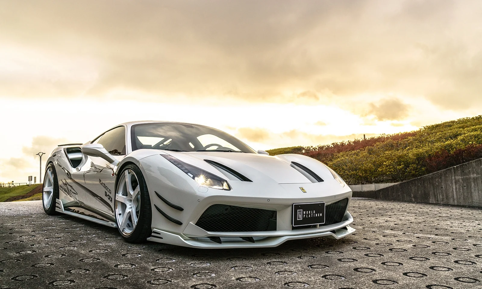 ชุดแต่ง FERRARI 488 GTB 2015.07~Rowen Japan ภาพ 7