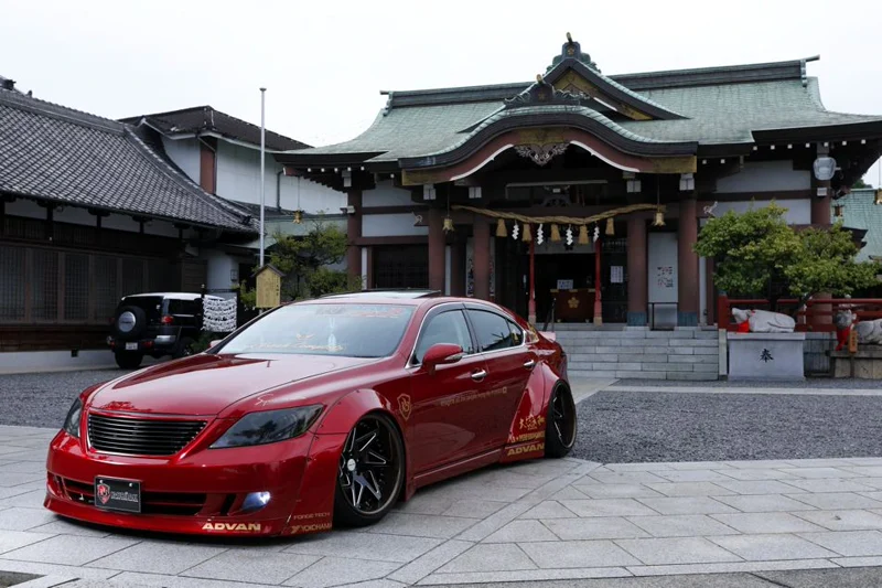 กันชนหน้า JDM COMPLETE – LEXUS LS 460ก่อนปรับโฉม K-Break ภาพสินค้าที่เลือก