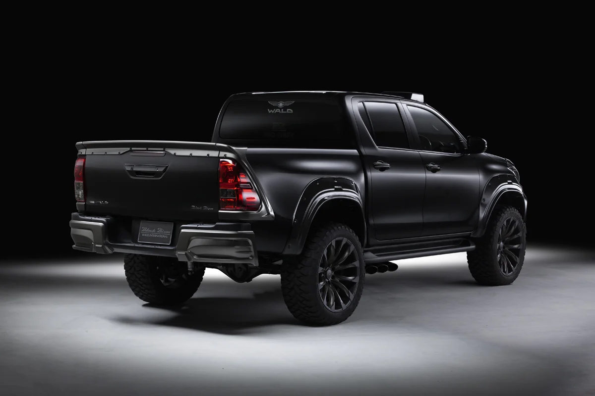 ชุดแต่ง TOYOTA HILUX WALD Japan สปอร์ตไลน์ แบล็กไบซัน เอดิชัน ภาพ 10