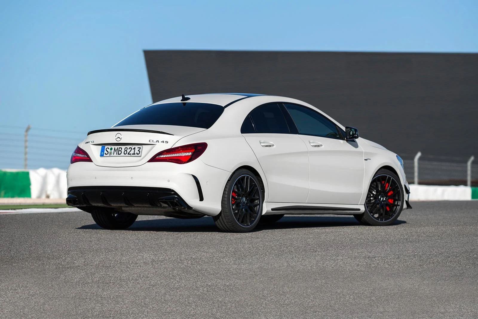 รูปชุดแต่ง ชุดแต่ง Mercedes-Benz CLA 45 AMG Facelifts ภาพที่ 5