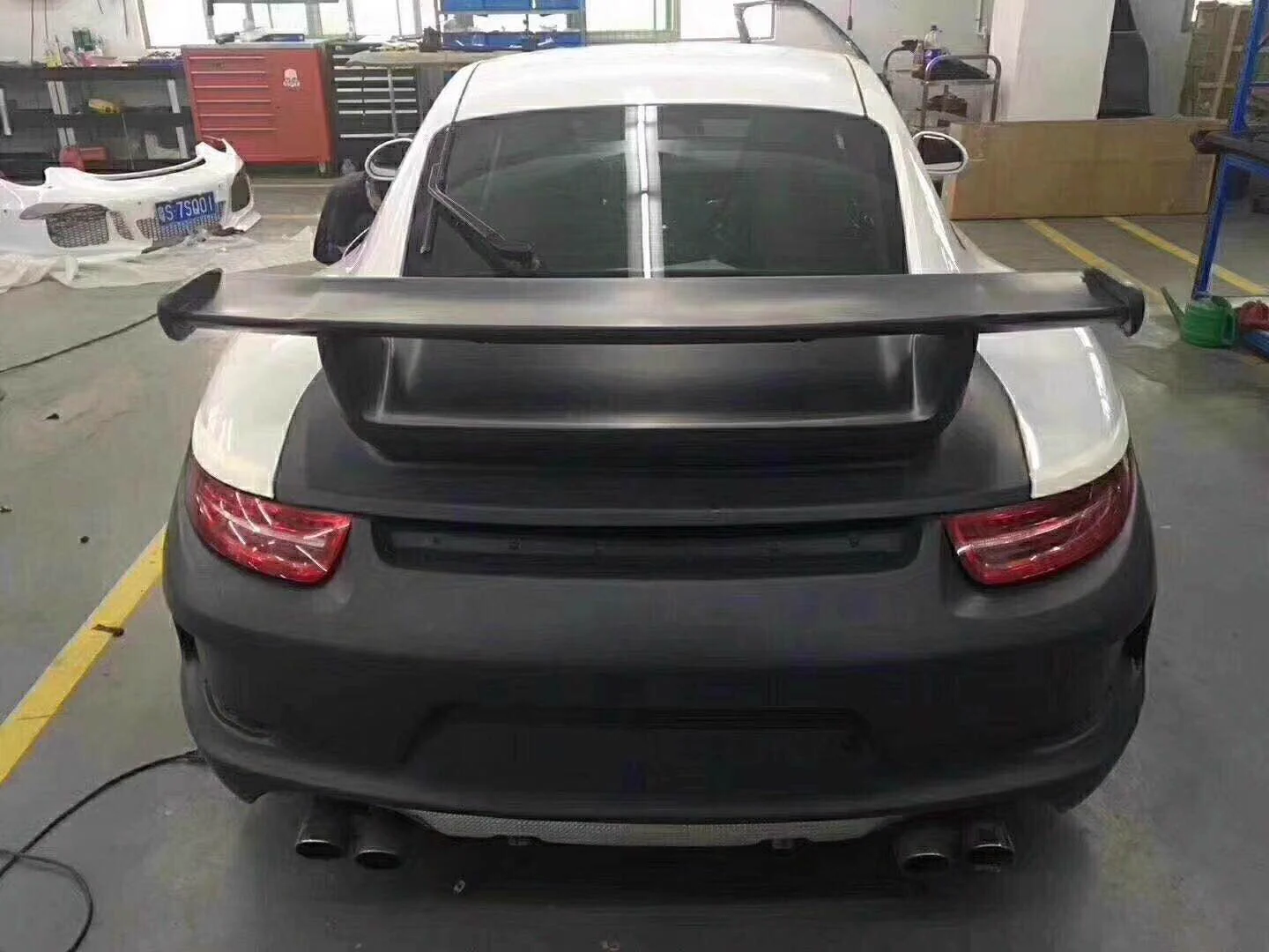 รูปชุดแต่ง ชุดแต่ง Porsche Carrera 911 (991) GT3 991 ภาพที่ 11