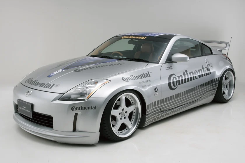 ชุดแต่ง NISSAN FAIRLADY Z WALD Japan เอ็กเซ็กคิวทีฟไลน์ ภาพ 2