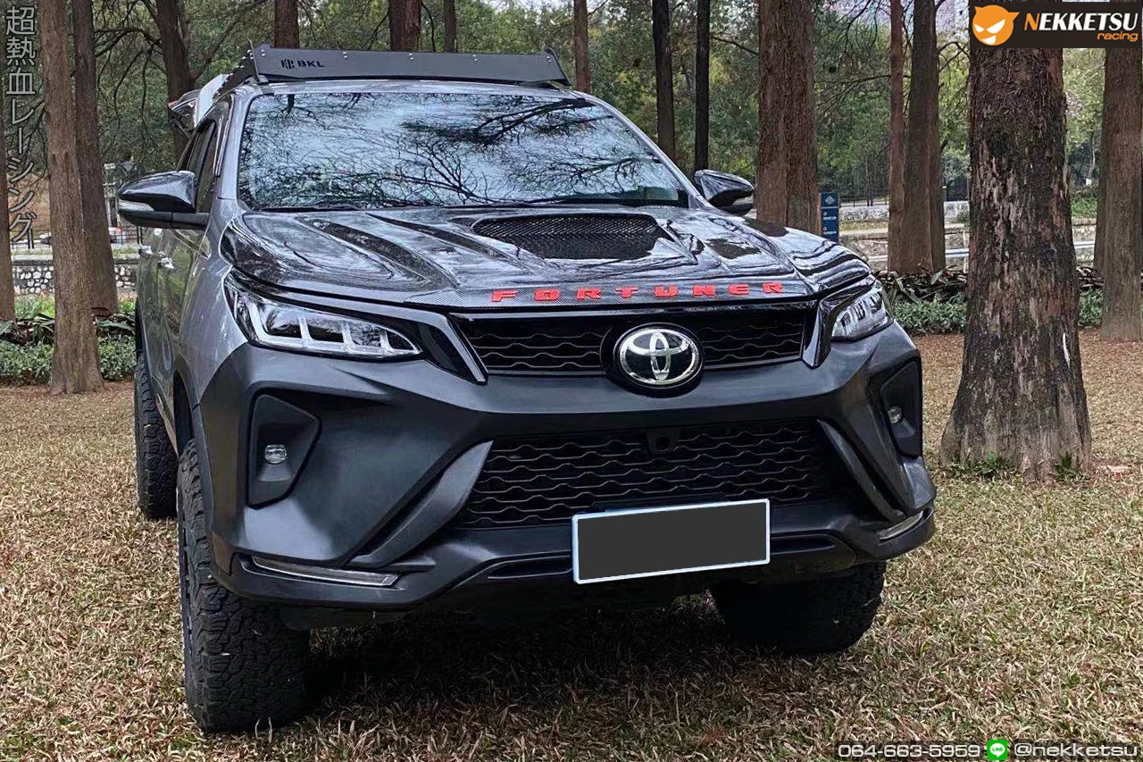 รูปชุดแต่ง ชุดแต่ง Toyota Fortuner 2020 2024 เปลี่ยนหน้าเป็น Legender ภาพที่ 4